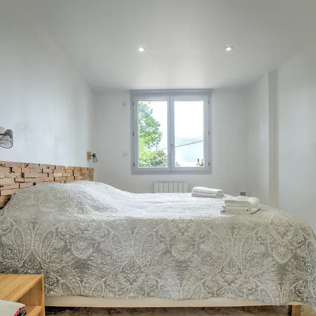 בית נופש Deodatus Avec Piscine Cladech