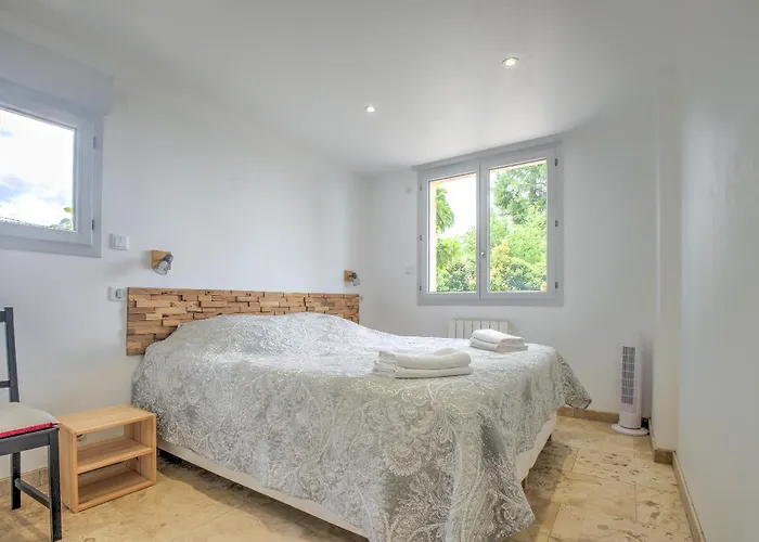 Deodatus Avec Piscine Vakantiehuis *